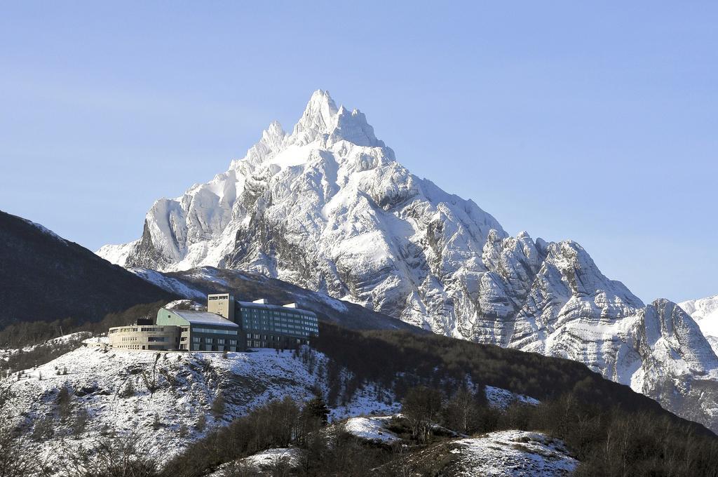 Arakur Ushuaia Resort & Spa Dış mekan fotoğraf Mount Tianzhu